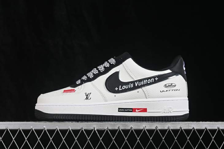 Picture of Air Force 1 _SKUfw23862808583953221fw